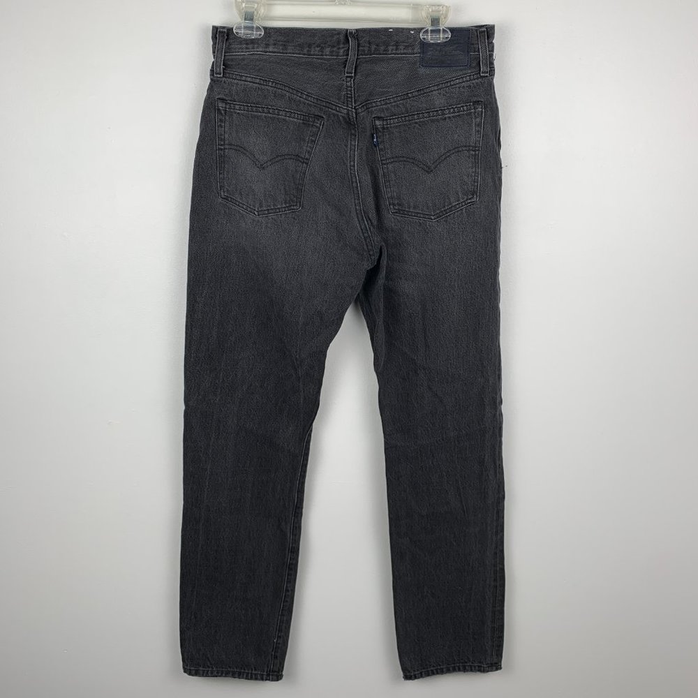 NWOT Levi's Dark Wash Straight Leg Selvedge Jeans - Picture 2 of 5
